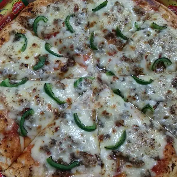Pizza Spicy Beef Large | Pizza Laziz, Poncol