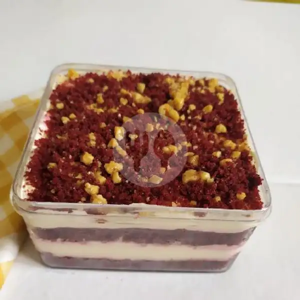 Dessert Box Red Velvet | Ajib Bakery