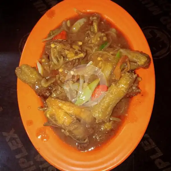 Ayam Goreng Saos Padang | Pecel Lele Sriwedari, Medan Satria