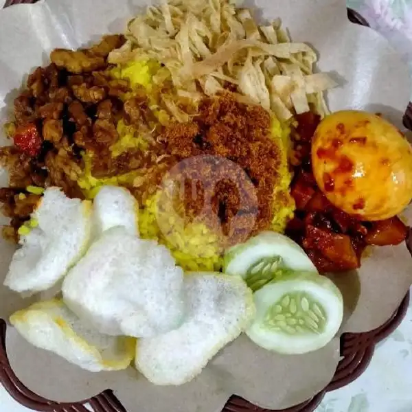 Nasi Kuning + Telor Balado / Dadar | Ayam Geprek Tiara
