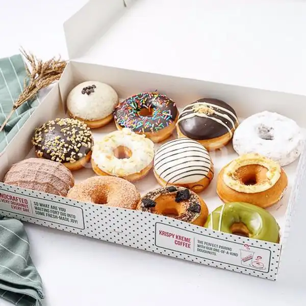 1 Dozen Assorted Doughnut | Krispy Kreme, Summarecon Mall Bekasi