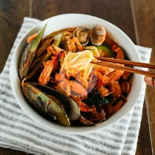 Mie Seafood | Bintang Seafood (Seafood & Kerang), Ngesrep Timur