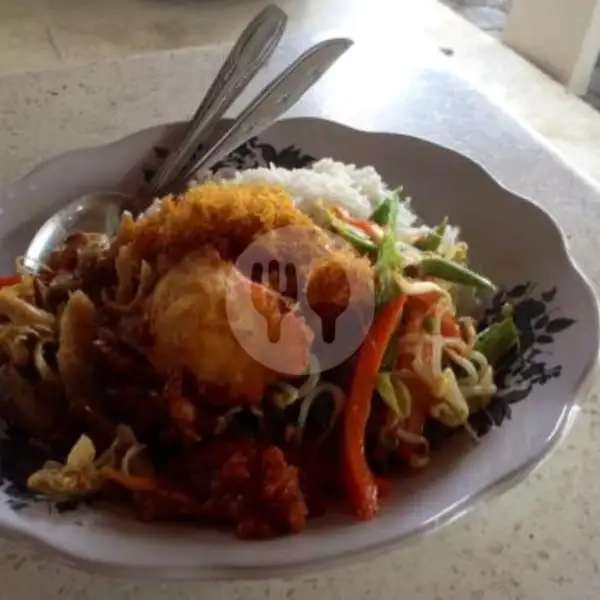 Nasi Campur Laok Ayam | Warung Irfana Jaya, Benowo
