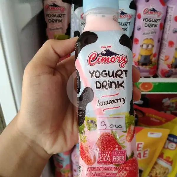 Yogurt Drink Strawberry | bulu siliwangi okta