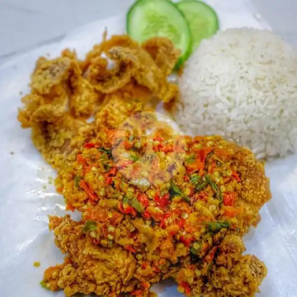 Nasi Ayam Geprek + Sambel + Dan Lalapan | Seafood Ndjedir