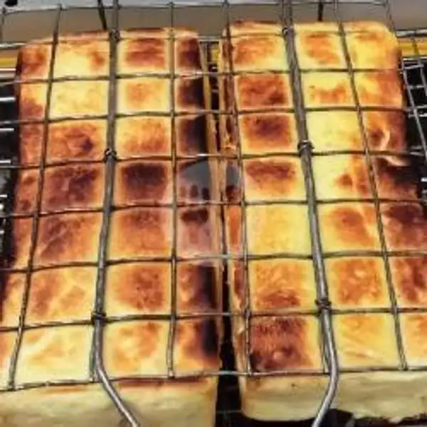 Roti Bakar Strawberry | Roti Bakar Wow Pinang, Pinang Kunciran