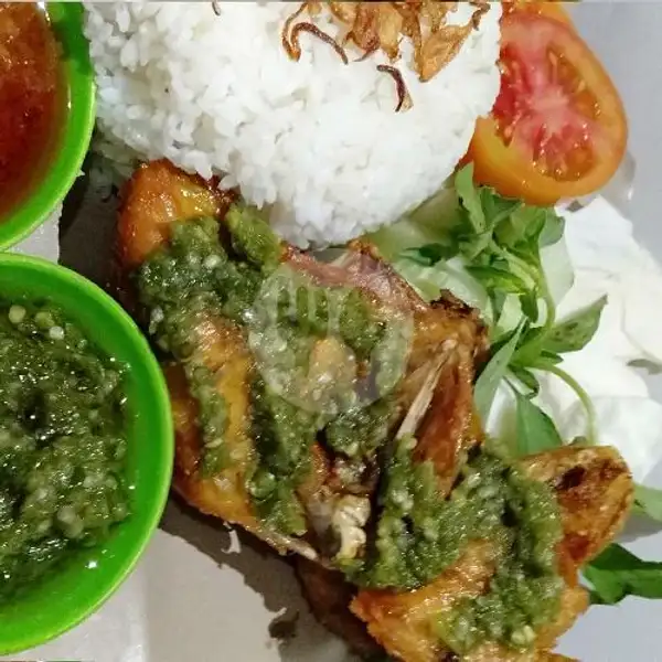 Ayam Goreng Sambel Ijo+Nasi Putih | Pecel Lele Cabe Ijo Extra Pedas, Hj Mansyur