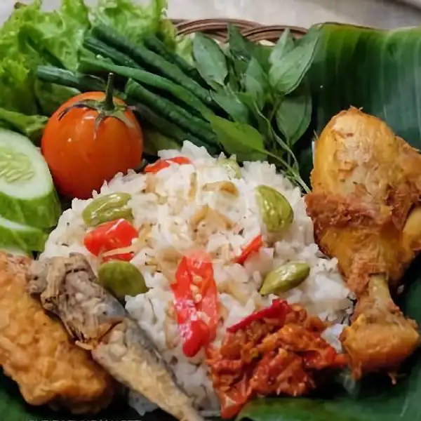 Paket Nasi Liwet Ayam Goreng | Mom's Ulya, Segala Mider