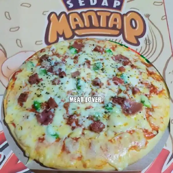 Meat Lover Double Cheese:  Size:22 | Sari Pizza