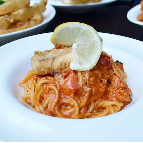Spaghetti Salmon | Carnivor Steak & Grill, Surabaya
