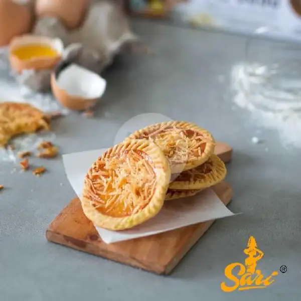 Pie Susu Keju Isi 9 Pcs | Banana Pie Sari, Denpasar
