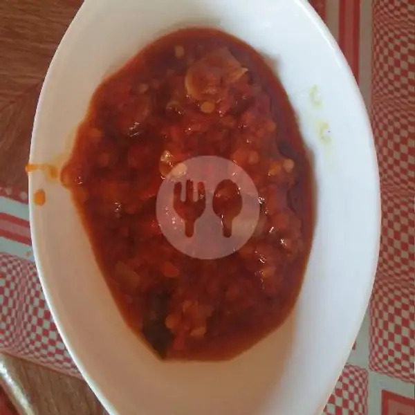 Sambal Tomat | Wr. Makan Bu As (Ayam Kremes Vs Terong Balado), Jatingaleh