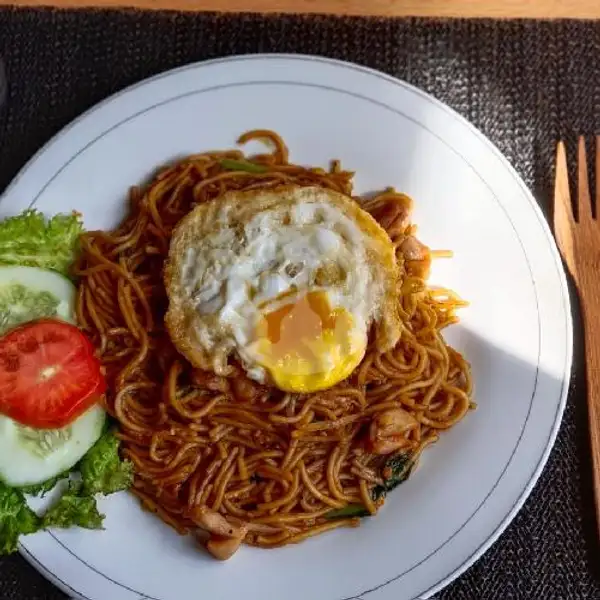 Mie Goreng Seafood | Double N Coffee, Central Raya
