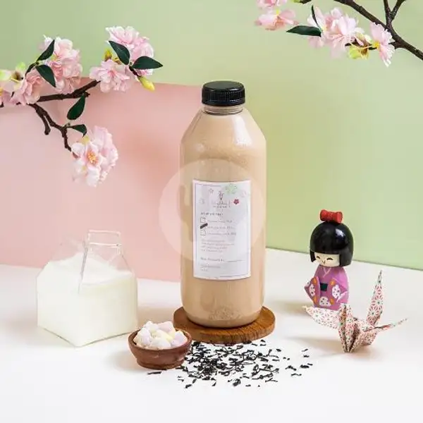 Sakura Milk Tea (1Liter) | ShuShu, Grand Indonesia West Mall
