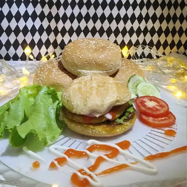 Premium Chicken Burger | Jajanan adek, Sekip