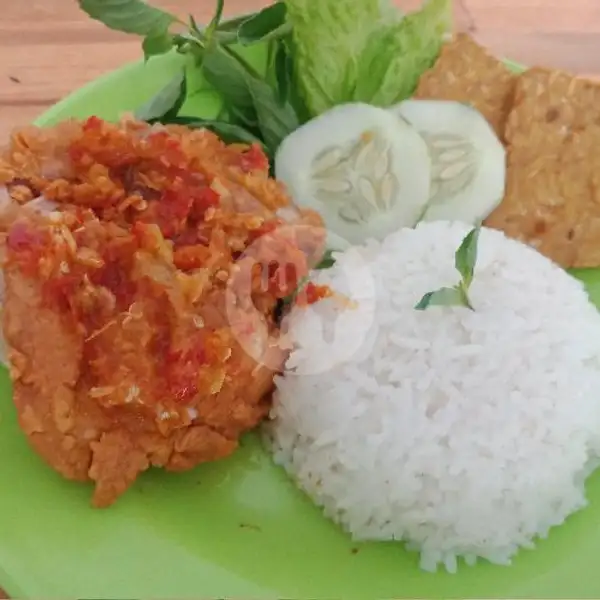 Ayam Geprek Sambal Bawang+Tempe+Nasi | LALAPAN AAL