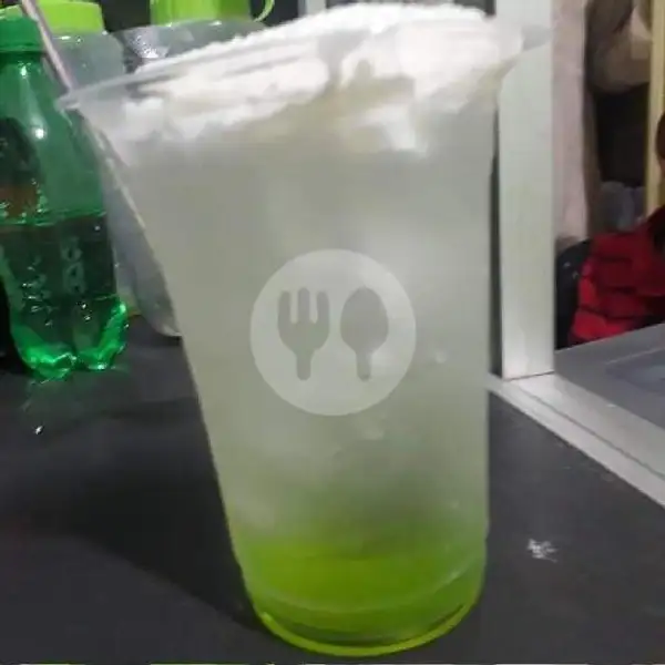 Green Soda Topin Es Krim | Zhelim Tea, Jl Bolu