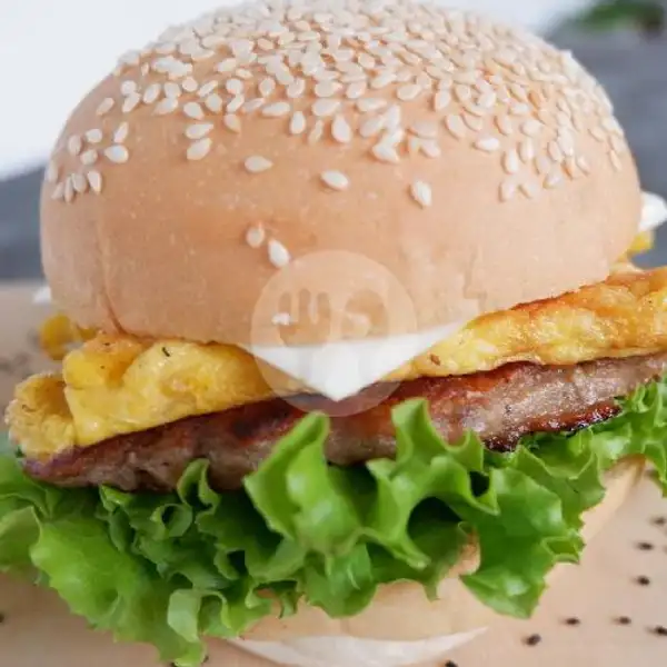 Burger Beef+Telur+Keju | Gedhang Nugget, Lowokwaru