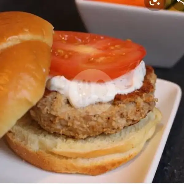 Plain Chicken Burger | Berkat Kitchen Delicious Food, Cempaka Putih