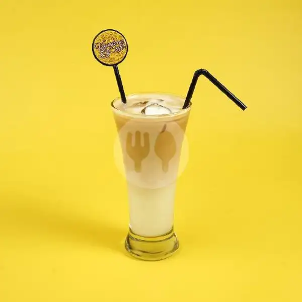 Ice Caffe Latte | Vapehan Cafe, Duren Sawit
