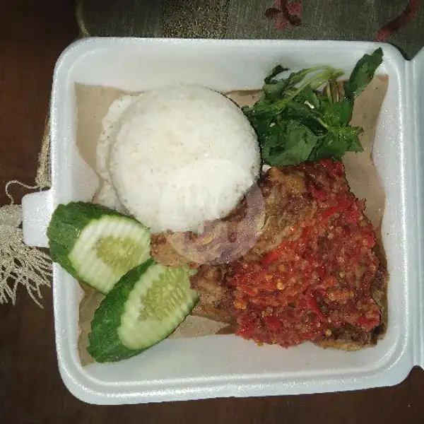 Paket Bebek Goreng Geprek paking Dan Es | Ayam Geprek & Pecel Lele Nabila, Air Padang