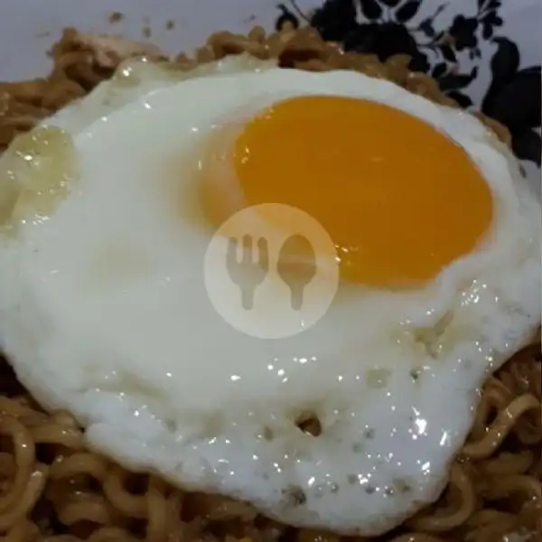 Imdomie Goreng Nyemek + Telur Ceplok | Warung Indo Sumur Geger