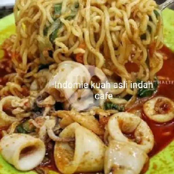 Indomie Cumi Kuah Kental Merah/Gratis Manis Dingin | Mie Aceh Indah Cafe, Deli Tua