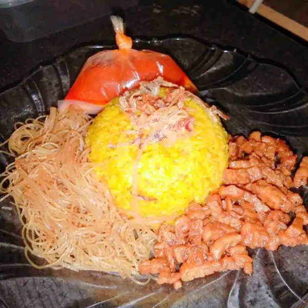 Nasi Uduk Kuning Paket | Fidas Cake Kutabumi, Pasar Kemis