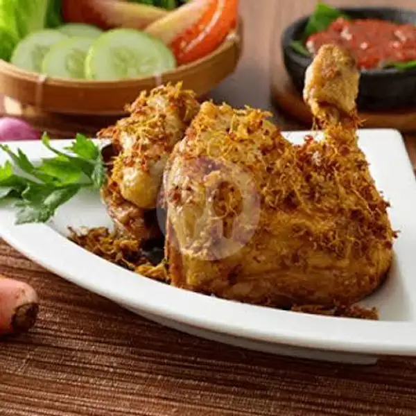 Ayam Goreng Lengkuas Paha | Kedai Mie Yamien Ayam, Tangkuban Perahu