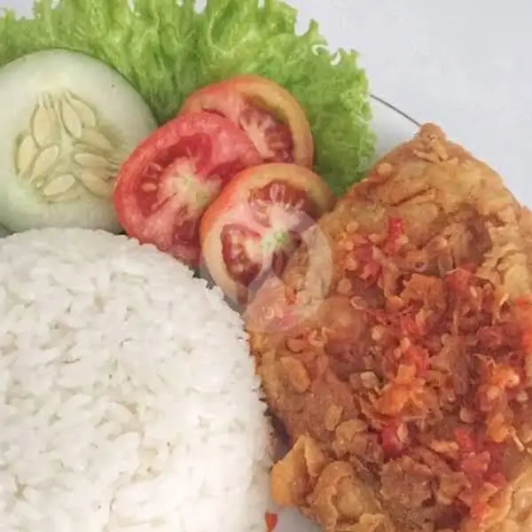 Nasi + Telur Geprek + Sambal Lalapan | Ayam Geprek Farish, Tlogosari Kulon