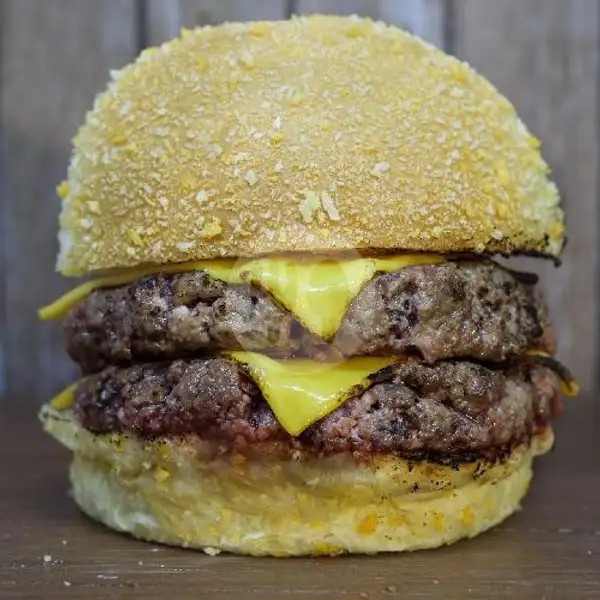 Double Cheese Burger + Hob Mayo | House of Burger x Lana Coffee, Batam Kota