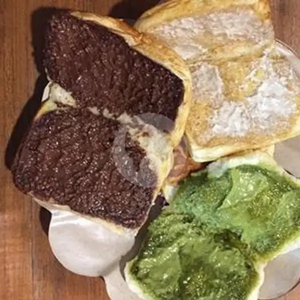 Roti Bakar Kadet Greentea Crunchy | Roti Bakar & Kukus Nadira, Cimahi