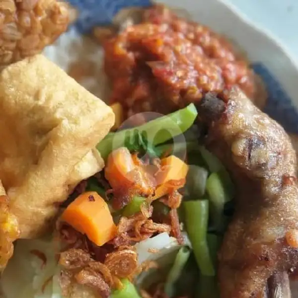 Paket Nasi Sop Dan Ayam Goreng Tahu Tempe | Korean Food, Gresik Kota