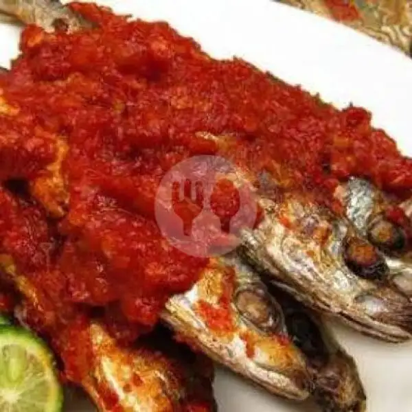 Nasi Ikan Cue Balado | Nasi Uduk Malam Demus, Pondok Gede