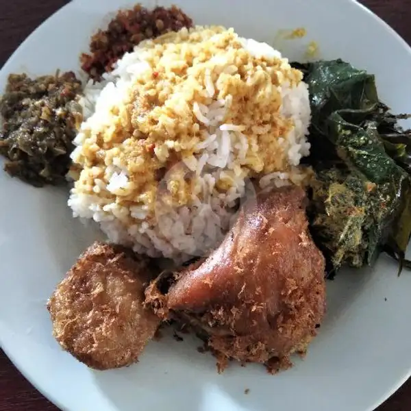 Nasi Ayam Goreng+Pergedel+Kuah+Sayur+Sambal | Masakan Padang Sari Raso Murah Meriah, Genteng Biru