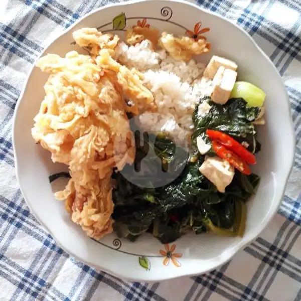 Nasi Ayam ( Crispy / Ungkep / Bacem / Bali) | Warung Makan Mahkota, Sidoarum