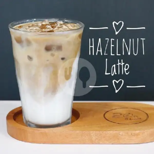 Hazelnut Latte (Ice) | 20ft Beans, P. B. Sudirman