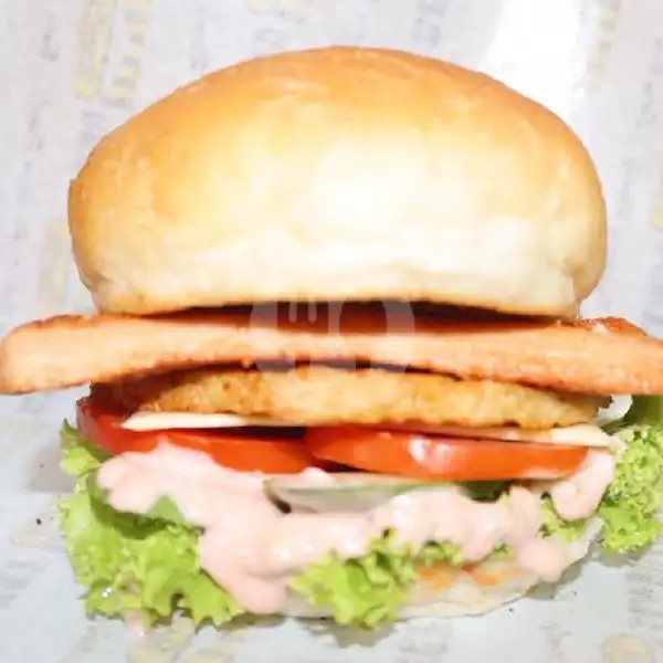 Burger Ayam + Keju + Sosis Lokal | May Burger Batam (Ramly Tiban), Bank Mandiri Tiban
