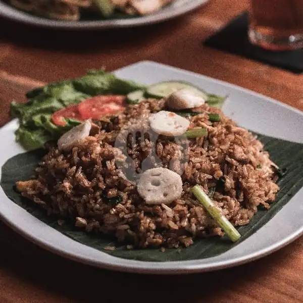 Nasi Goreng Bakso + Telur | Ashiang Kitchen, Serma Made Pil