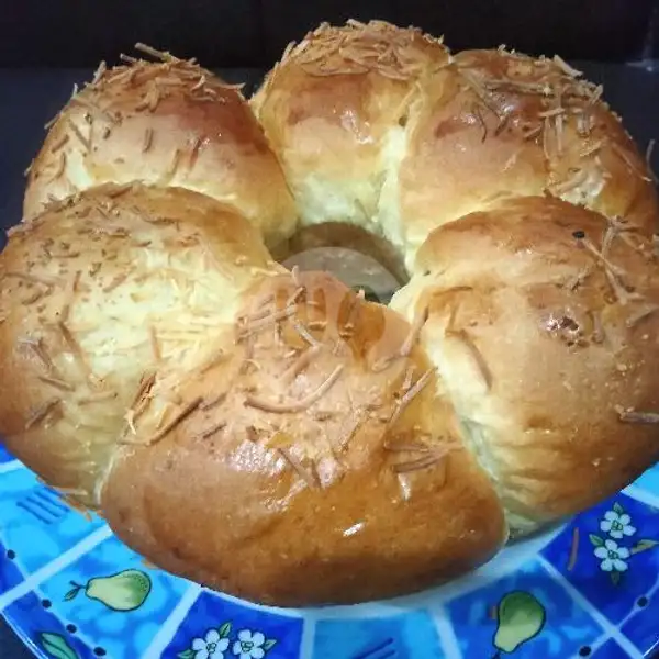 Roti Ring Ayam | Rza Cake, Tembalang