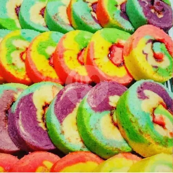 Bolu Gulung Rainbow | Olin Roti dan Kue, Cilacap Selatan
