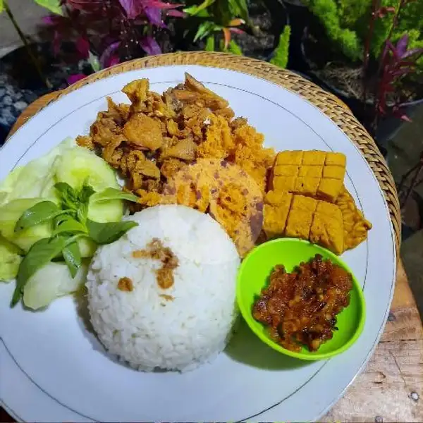 Nasi Kulit -Kremes | Sego Babad & Tempong Pedas Menangis, Kubu Kuliner