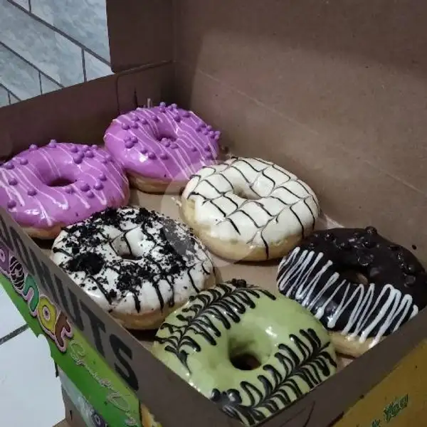 Donat Isi 6 (Random 6) | Jelita's Donut & Cake, Kembangan