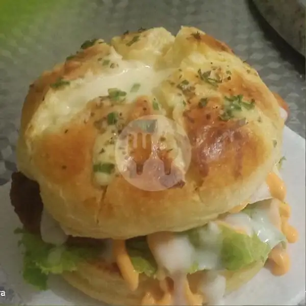 Burger Garlic Beff Keju Mozarella | Pizza Indi, Temu Putih