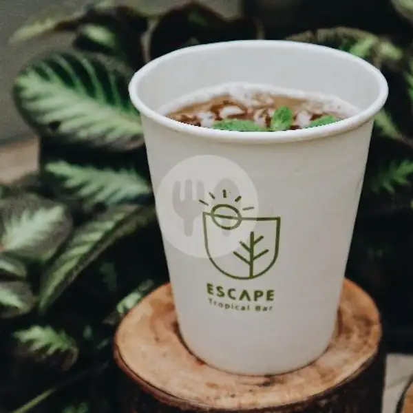 Lychee Tea Hot | Escape Tropical Bar Babakan Siliwangi