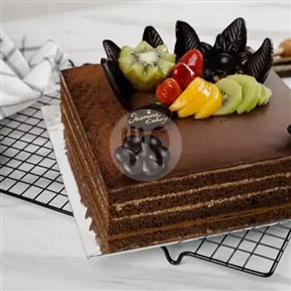Chocolate Fruit Cake | Jasmine Cakery, Monjali