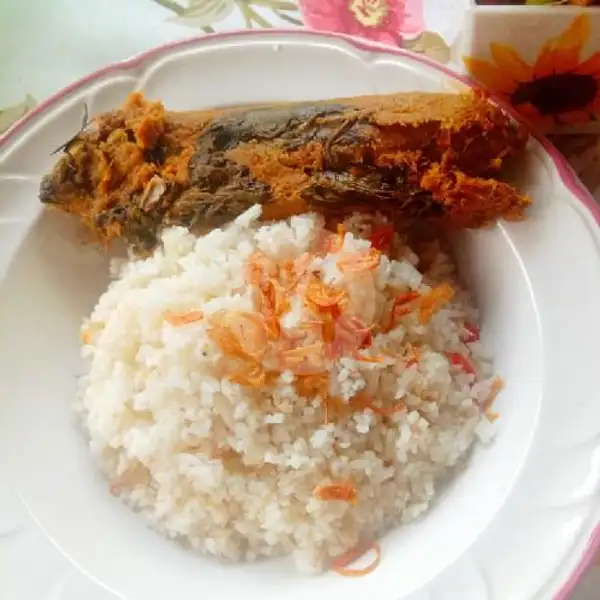 Nasi Pepes Ikan Kembung | Lucky Kitchen, Meruyung
