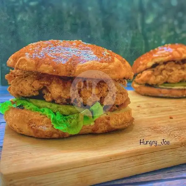 Crispy Chicken Burger | Get Banana Bang Daiz, Rawalumbu