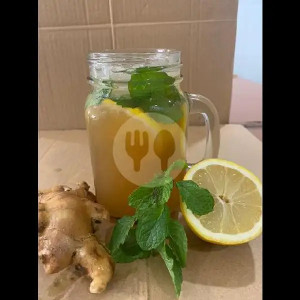 Ginger Lemon Ale | Frozen Vegetarian, Ruko Kintamani