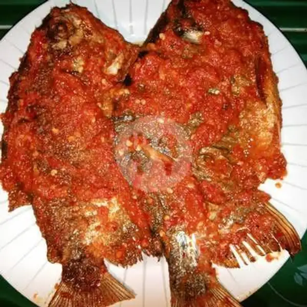 Ikan Bawal Bumbu Balado | Sayur Asem Rawon Sambel Jeletot, Kota